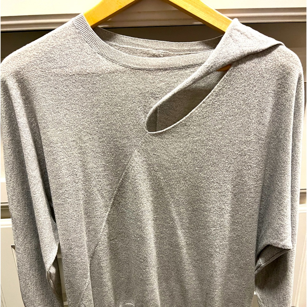 Nic + Zoe light grey sweater, size medium.